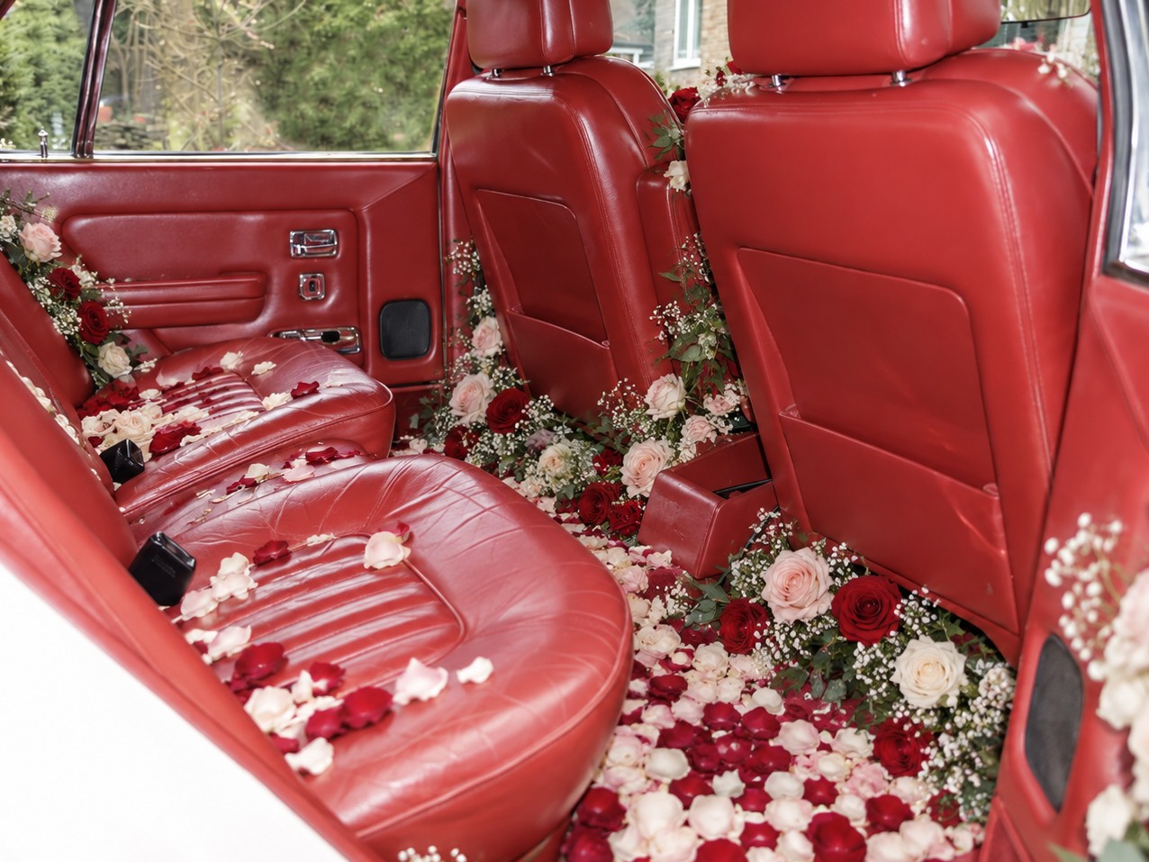 Concept: flower-filled interior